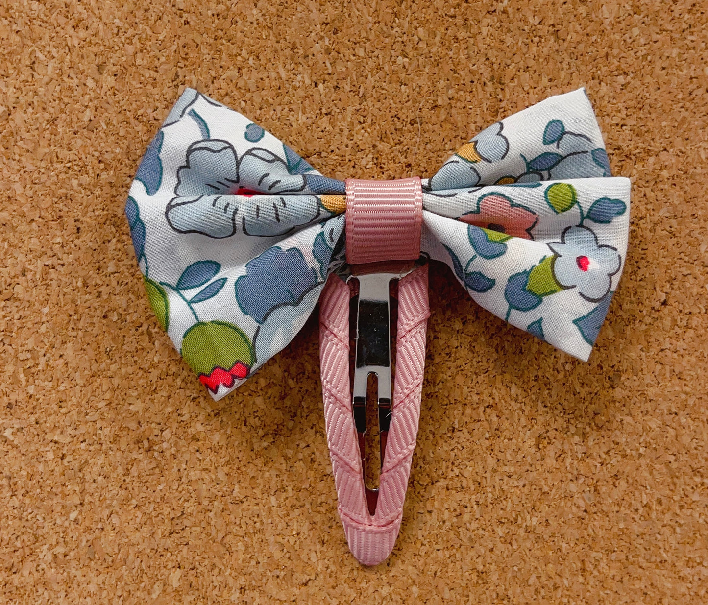 Small bowtie bow - Hello Kids Baby Store