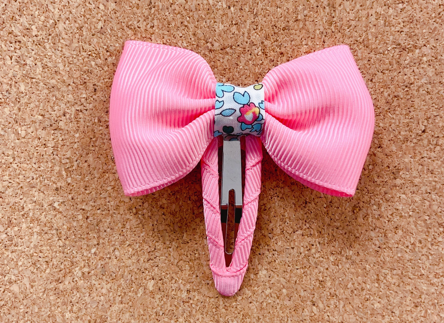 Small bowtie bow - Hello Kids Baby Store