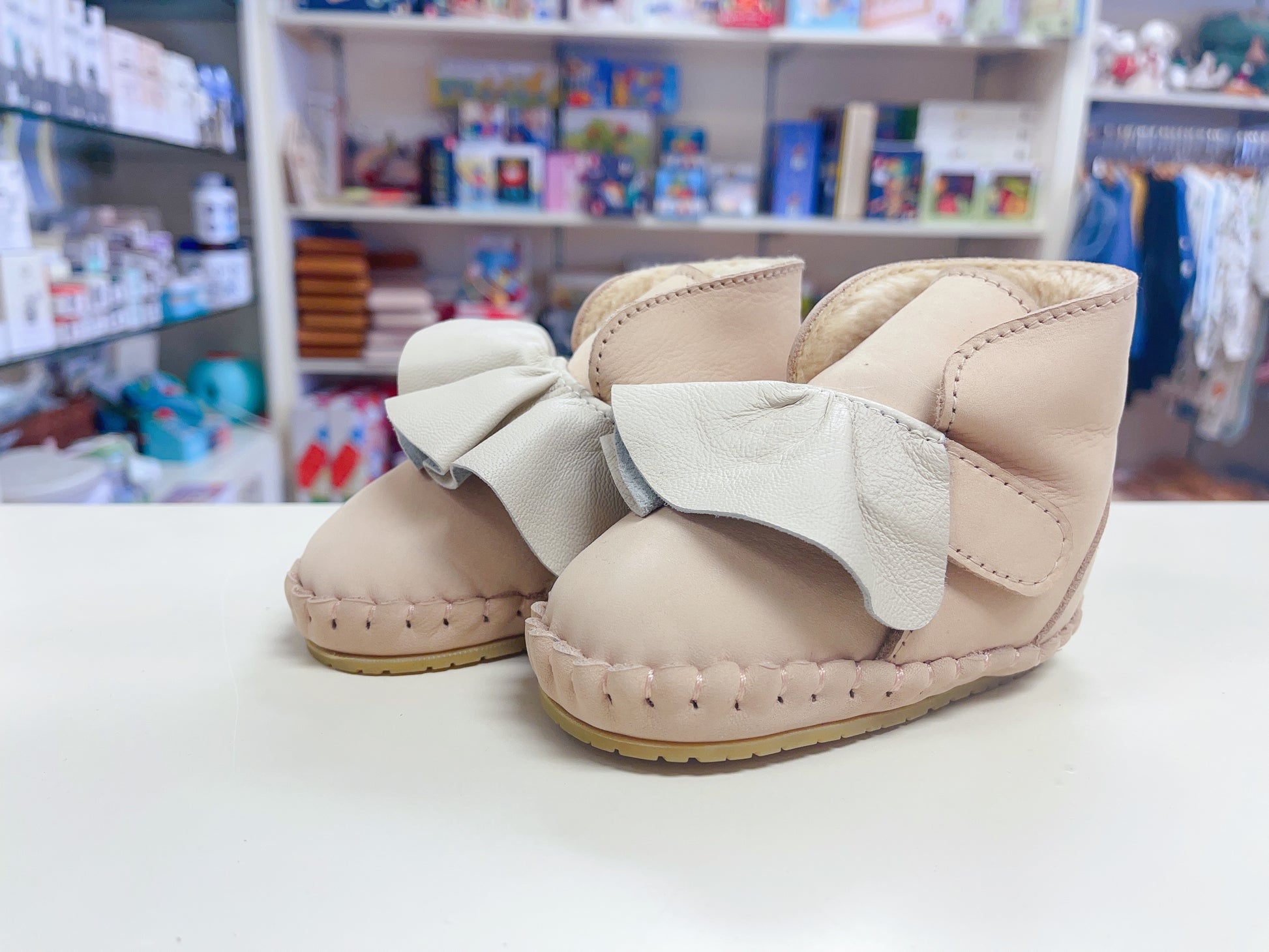 ROBIN LINING Powder Nubuck + Cream Leather - Hello Kids Baby Store